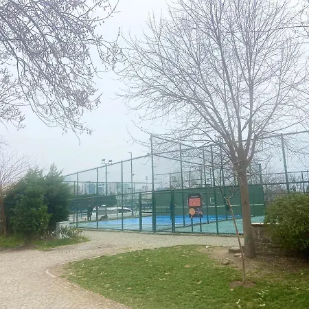 Serene & Spacious 3br In Istanbul's Prime Location - Discover Vibrant Seafront Living * Istanbul